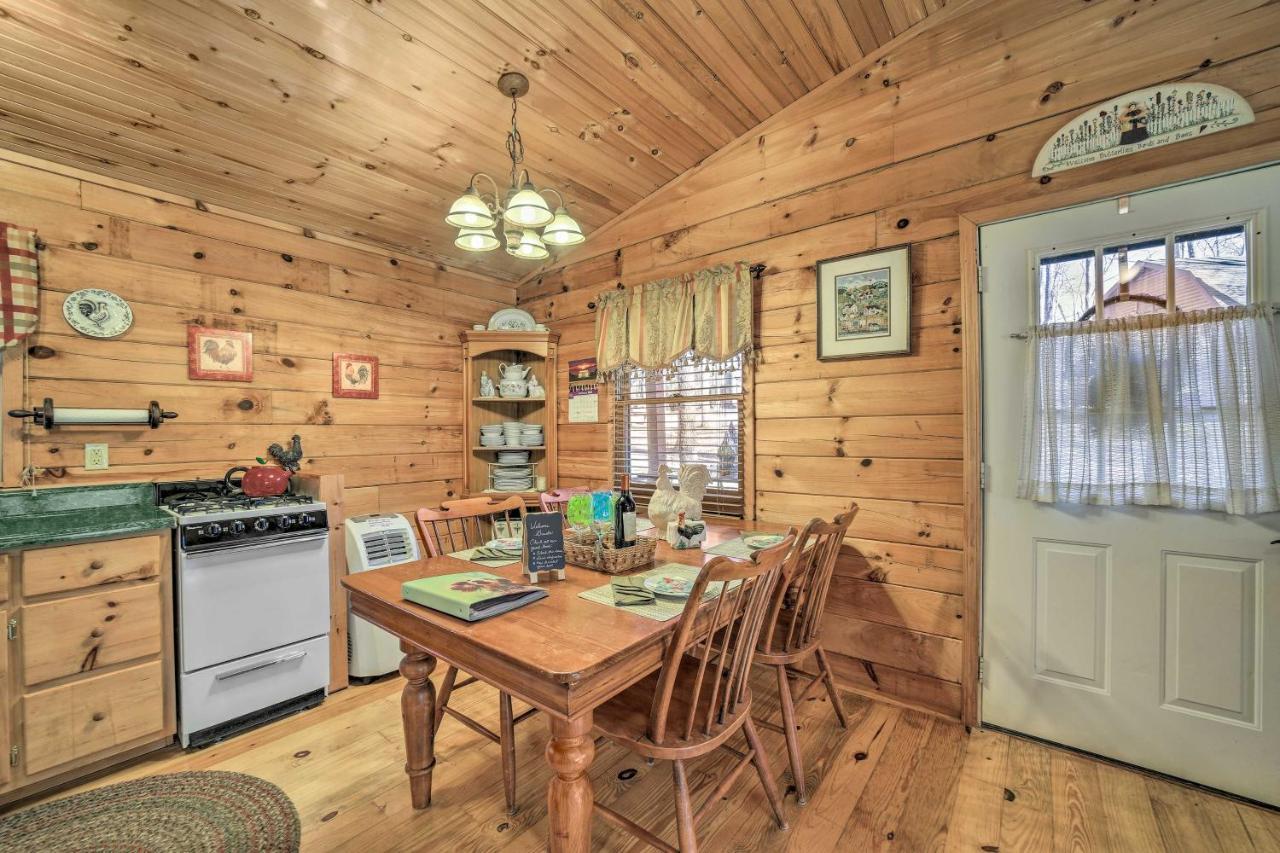Franklin Cabin With Porch Near Hiking And Waterfalls! Exterior foto